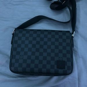 Authentic LV Messanger bag